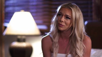 Tiffany Watson shows her stepmom Dee Williams her lesbian fuck skills - Tiffany-Watson-Dee-Williams-sho-mamma-what-you-have-learned (2)