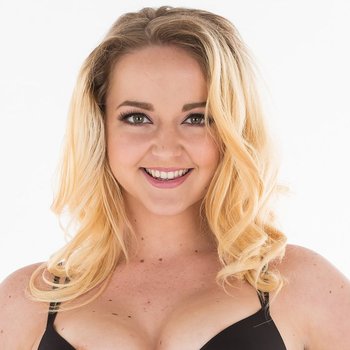 Leigh Rose