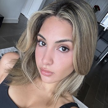 Myranda Cano