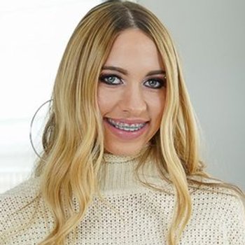 Khloe Kapri