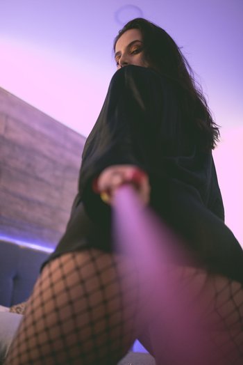 Curvy hottie Natalia posing in black fishnets and a shirt - Curvy hottie Natalia posing in black fishnets and a shirt 003