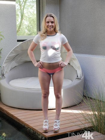 Blonde cutie Aubrey Sinclair spreads legs to be fucked in the hotel room 001