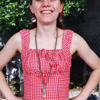 Hairy amateur Sia Wood spreads legs and shows her holes