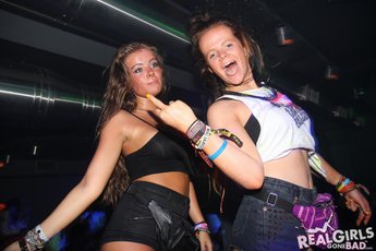 Real Girls Gone Bad sucking Cock in a Nightclub — 5