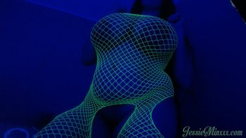 Jessie Minx drills her juicy wet Snatch with Dildo - JessieMinx-Blacklight(14)