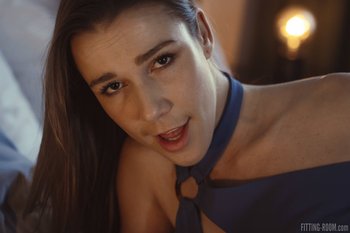 Beautiful Alexis Crystal pleasuring her asshole with a glass dildo - Beautiful Alexis Crystal pleasuring her asshole with a glass dildo 007