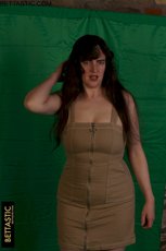 Brunette chick takes off her dress and shows her big ass — 9