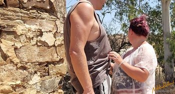 Horny BBW Nikki Holland sucking on a hard cock outdoors - 000009