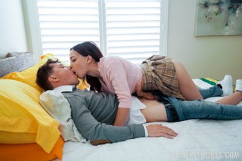 Sexy stepmom Pristine Edge teaching her stepdaughter how to fuck - familystrokes_pristine_edge_and_rissa_may_036