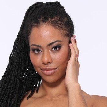 Kira Noir