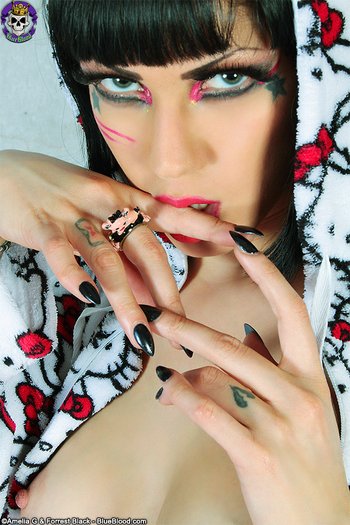 Hot Alternative Babe Asphyxia takes off her Onesie - Asphyxia-shaved-pussy(6)