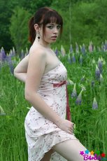 Cute Model B4rbi3 enjoys posing in a green Field — 6