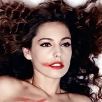 Kelly Brook