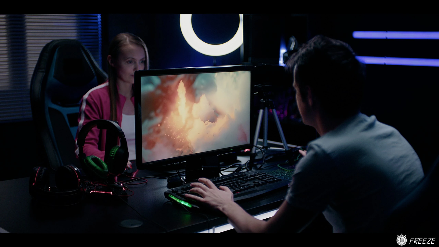 Sam Bourne i Sia Siberia uprawiają gorący seks