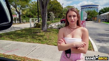 Hot Penelope Kay gets picked up and screwed hard - Penelope-Kay-hottie-with-perfect-tits%20(1)
