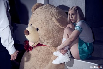 Sexy blonde M. Cute sucks and rides on the floor - Dark Room VR 002