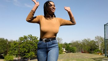 Wynona-Gibbs-Sexy-Body (2)