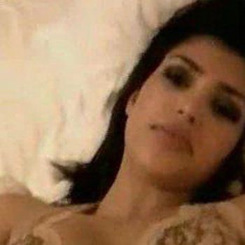 Kim Kardashian taking a huge Cock in her Mouth