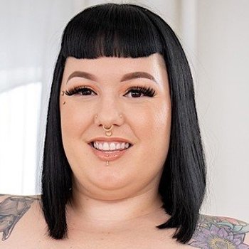 Alexxxis Allure
