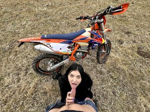 Porn photos of lovely chicks drooling on some delicious cocks — 2